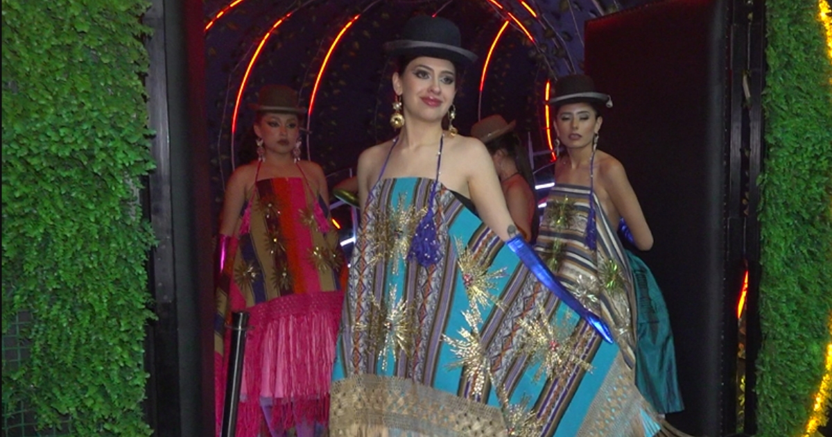 Pasarela de Alejandro Cartagena (Foto: Mediabol) 