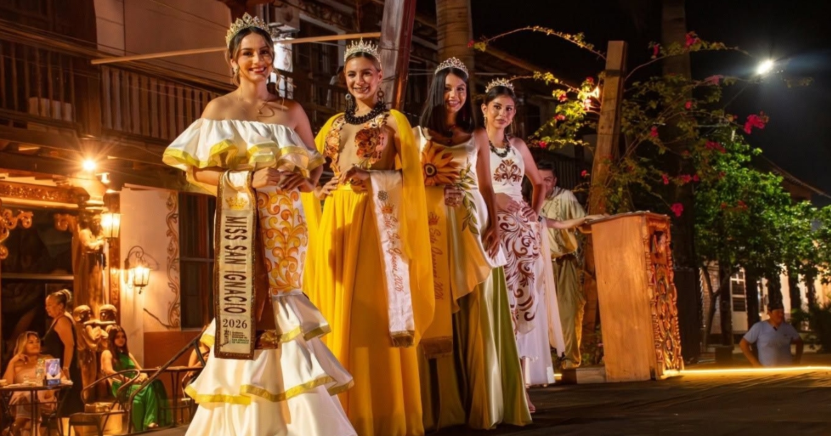 Soberanas en el desfile de la moda chiquitana (Foto: GAMSIV)