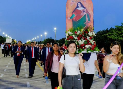 Entrada folclórica de la Virgen del Socavón (Foto: FolkloMedia) 