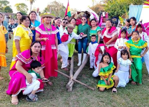 Fiesta aniversario de Totaizal, Beni (Foto: Noticias Maranatha)