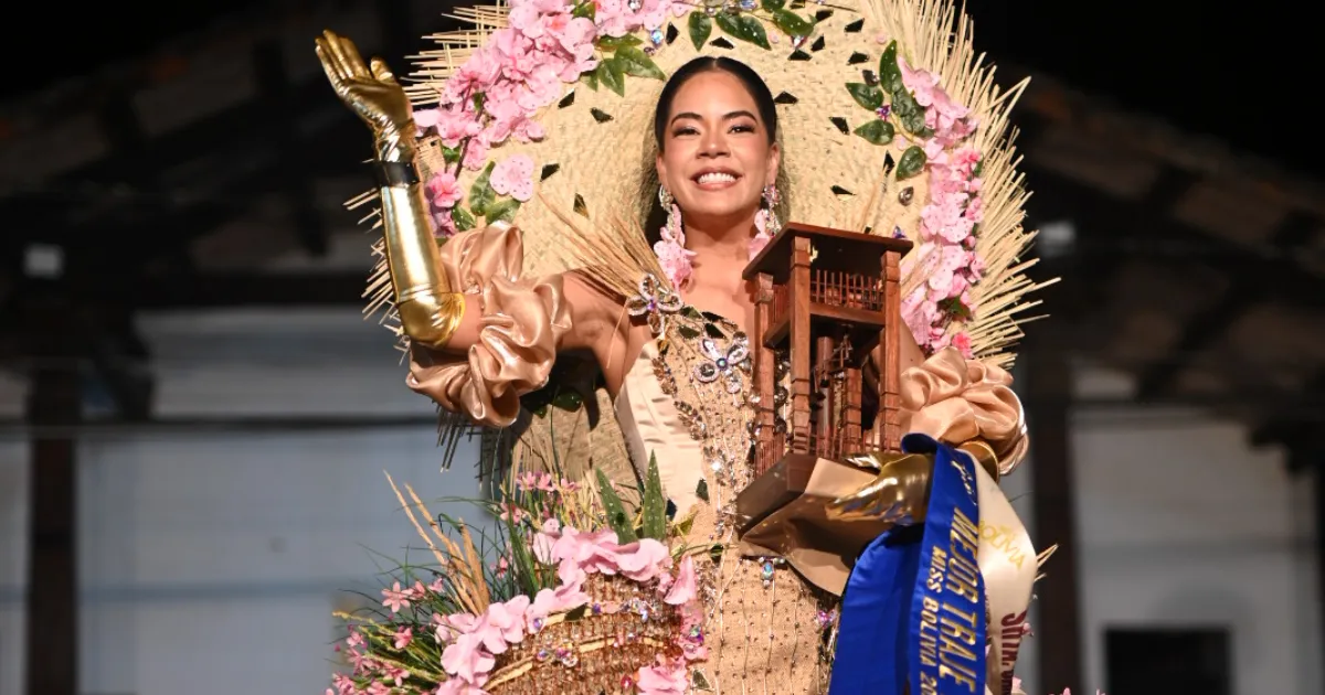 Mejor Traje Típico, Eri Miyasato (Foto: David Condori) 